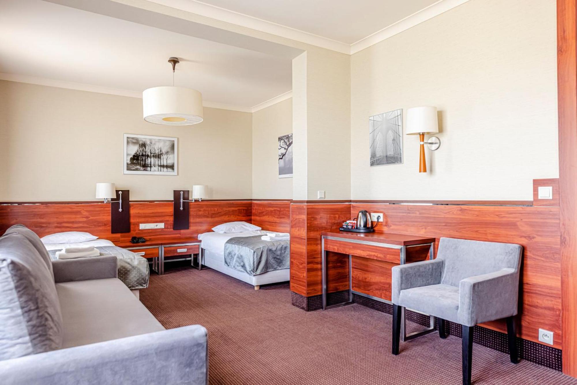 Hotel Panorama Mszczonów Extérieur photo