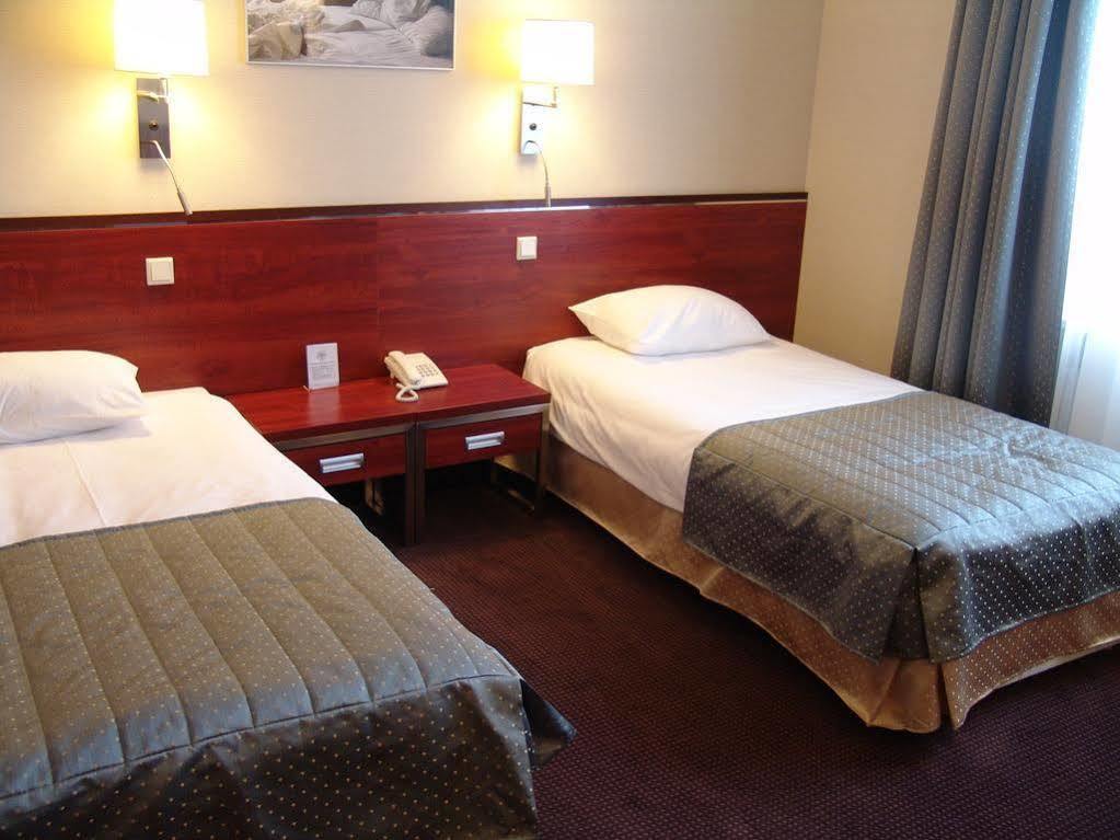 Hotel Panorama Mszczonów Extérieur photo