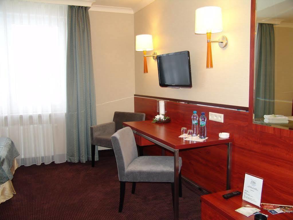 Hotel Panorama Mszczonów Extérieur photo